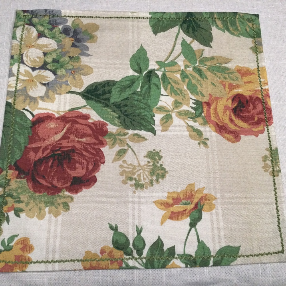 Set of 7 Cloth Napkins, Floral 12.5" Shabby Chic